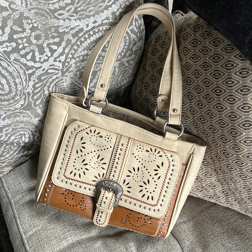 Montana West Tan Handgun Purse